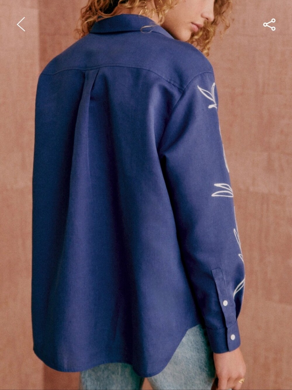 Sezane X Roberto Ruspoli- Maxy Blue Button-Down Shirt with White Leaf Embroidery - Picture 4 of 5